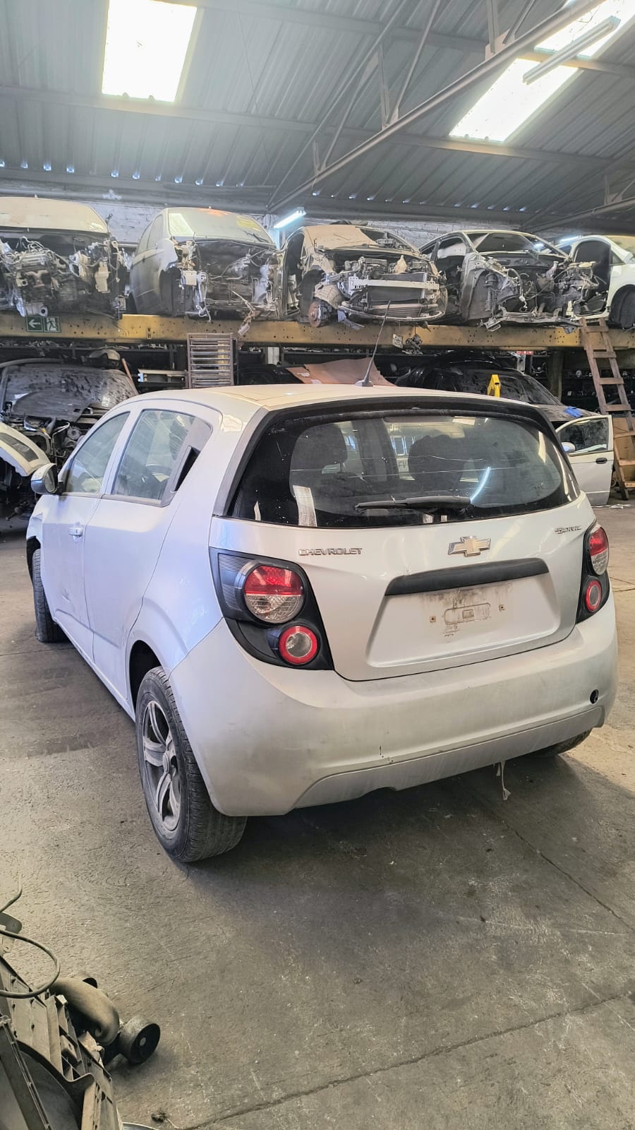 PISTONE CAMIóN Chevrolet SONIC HB 2012  USADO  EN DESARME